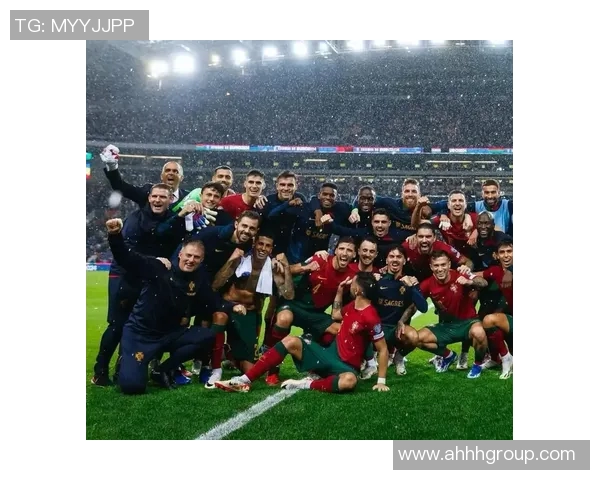 盘点全球最美足球球星妻子颜值与气质并存的迷人风采